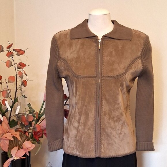 NWT Woman's Light Brown Camel Zip-Up Cardigan Knitwear Lightweight Sweater 6 S - Picture 1 of 6